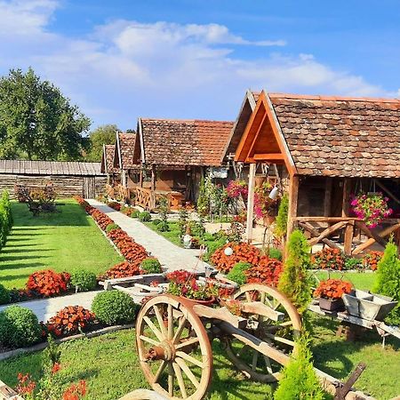 Etno Selo Eden Zeravacki Potok Exterior foto