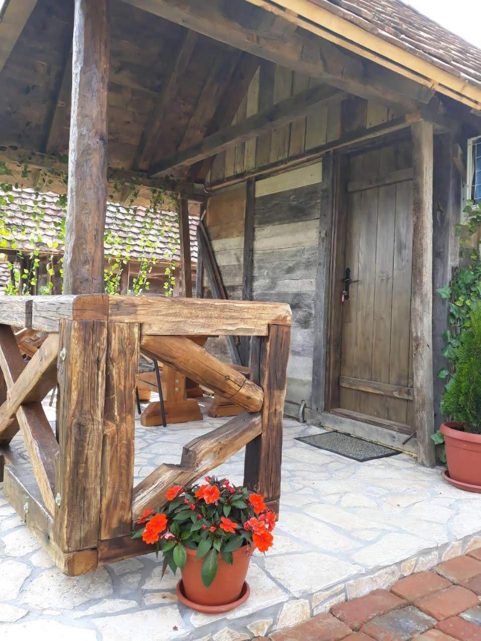 Etno Selo Eden Zeravacki Potok Exterior foto