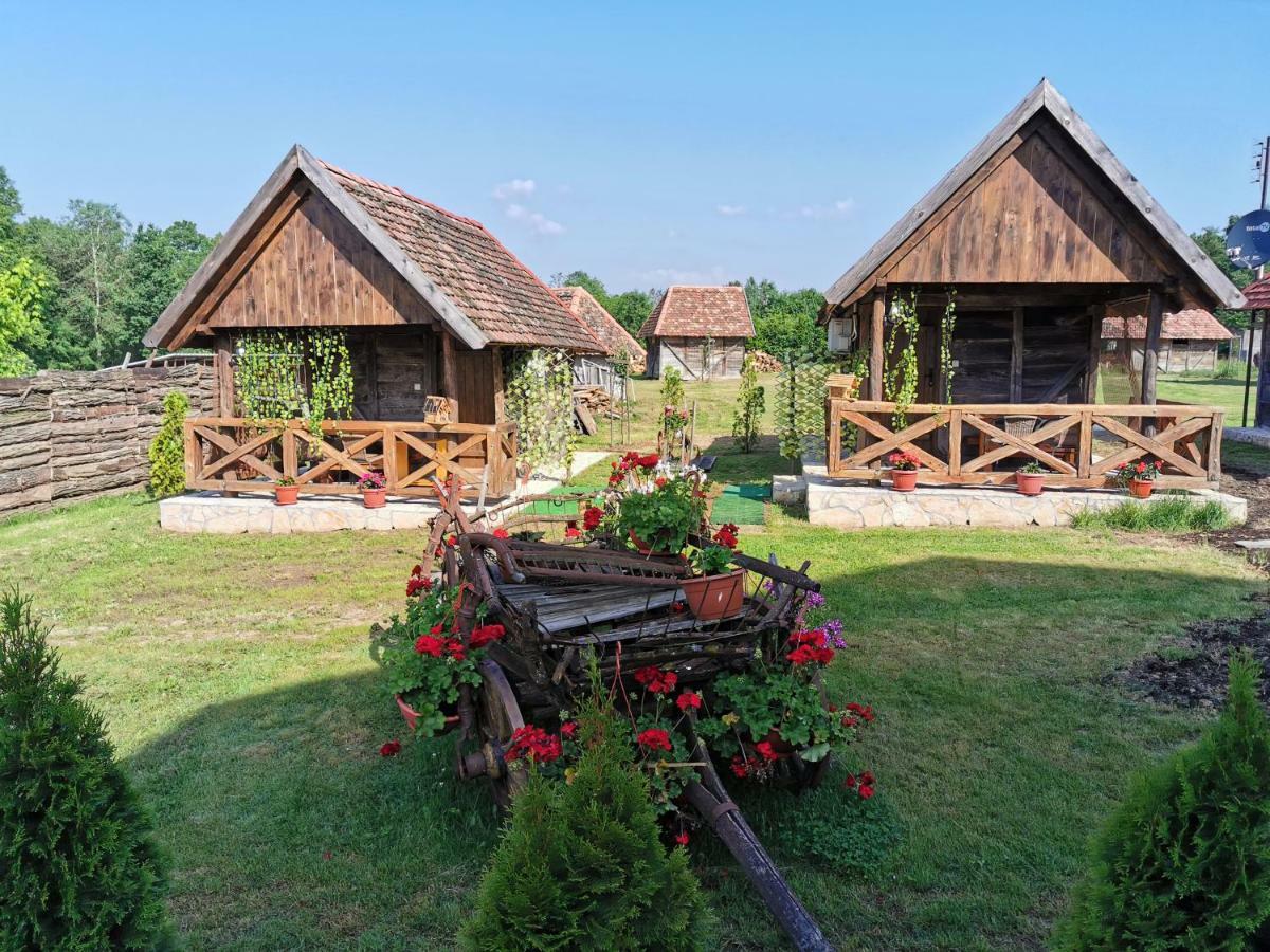 Etno Selo Eden Zeravacki Potok Exterior foto