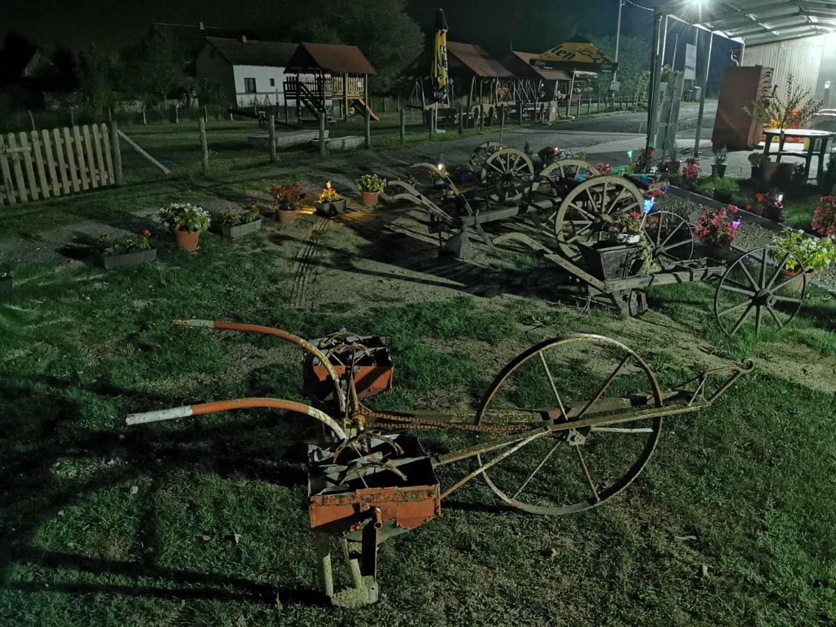 Etno Selo Eden Zeravacki Potok Exterior foto