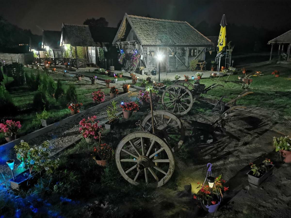 Etno Selo Eden Zeravacki Potok Exterior foto