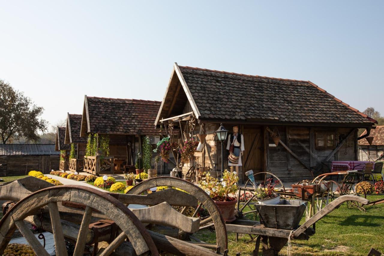 Etno Selo Eden Zeravacki Potok Exterior foto
